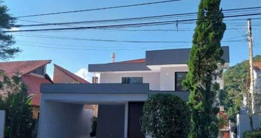 Casa com 4 quartos  - Centro Comercial Jubran - Barueri/SP
