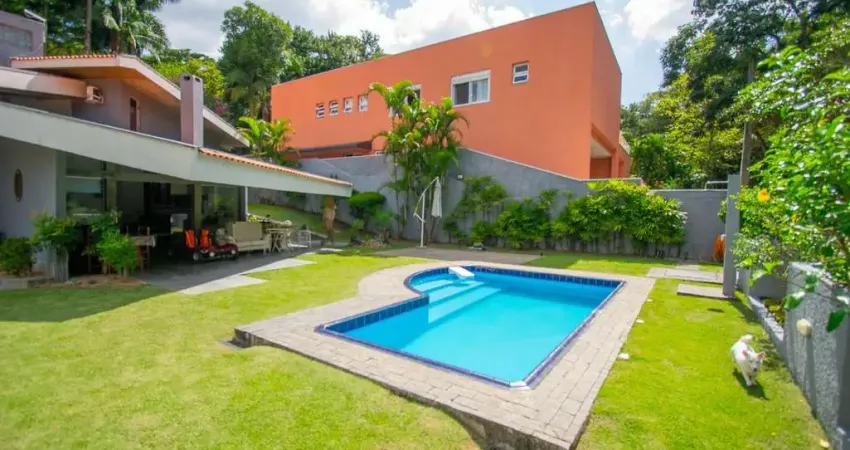 Casa com 5 dormitórios à venda, 355 m² por R$ 2.300.000,00 - Altos de São Fernando - Jandira/SP