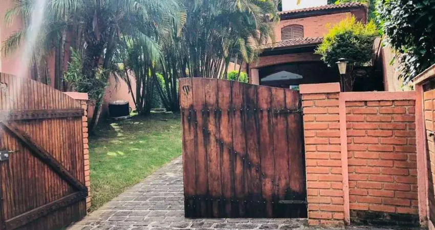 Casa com 4 dormitórios à venda, 440 m² por R$ 850.000,00 - Jardim Bolívia - Jandira/SP