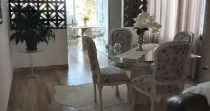 Casa com 3 dormitórios à venda, 200 m² por R$ 700.000,00 - Parque Nova Jandira - Jandira/SP