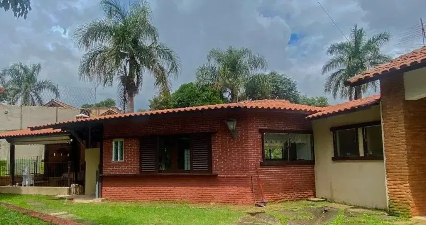 Casa com 4 dormitórios à venda, 280 m² por R$ 1.599.000,00 - Chácaras do Peroba - Jandira/SP