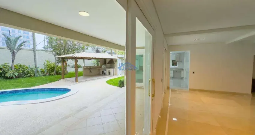 Casa à venda em Barueri, Alphaville Residencial Plus, com 3 suítes, com 450 m²