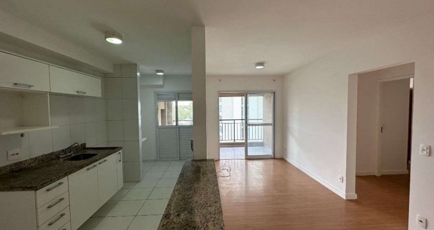 Apartamento com 3 dormitórios para alugar, 74 m² por R$ 6.500,00/mês - Alphaville - Barueri/SP