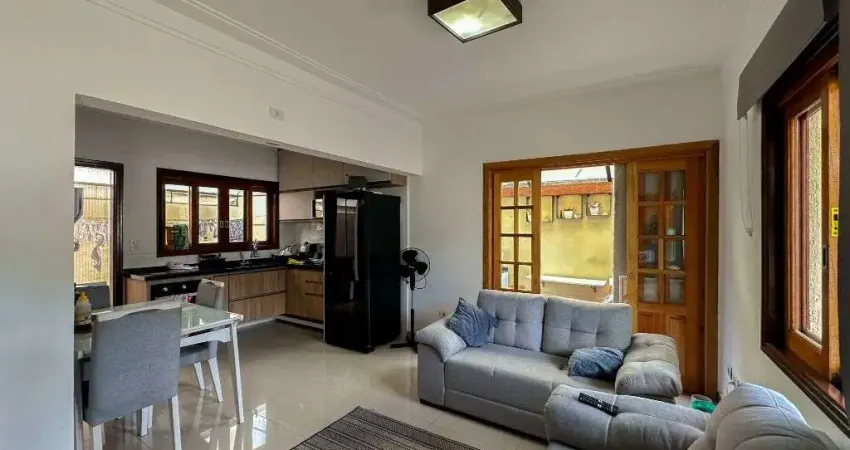 Casa com 2 dormitórios à venda, 120 m² por R$ 750.000,00 - Jardim Tupanci - Barueri/SP