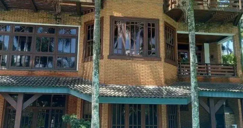 Casa com 5 dormitórios à venda, 845 m² por R$ 3.700.000,00 -  Alphaville - Santana de Parnaíba/SP