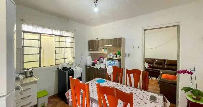 Casa com 6 dormitórios à venda, 311 m² por R$ 1.200.000 - Jardim São Luís - Santana de Parnaíba/SP