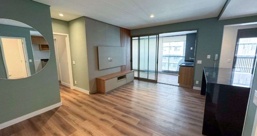 Apartamento com 2 dormitórios para alugar, 95 m² por R$ 13.858/mês - Alphaville - Barueri/SP