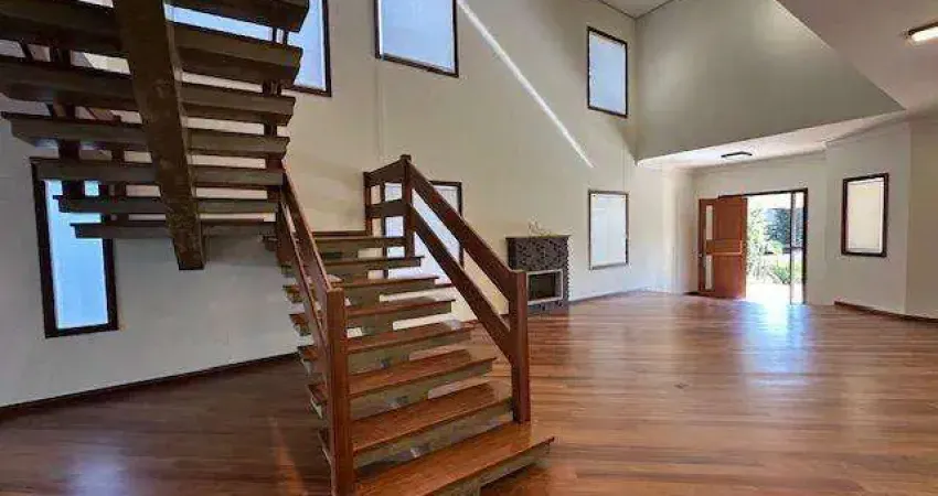 Casa para alugar em santana de parnaíba, alphaville, com 3 suítes, com 360 m², residencial três