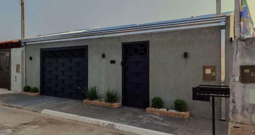 Casa com 3 quartos à venda na Rua Santos Dumont, 71, Centro, Adolfo