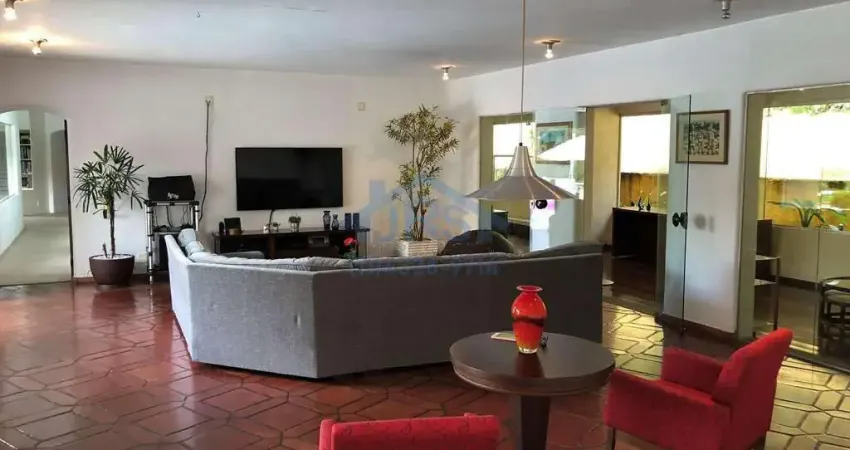 Casa à venda em cotia, chácara granja velha, com 4 suítes, com 578 m², granja do lago