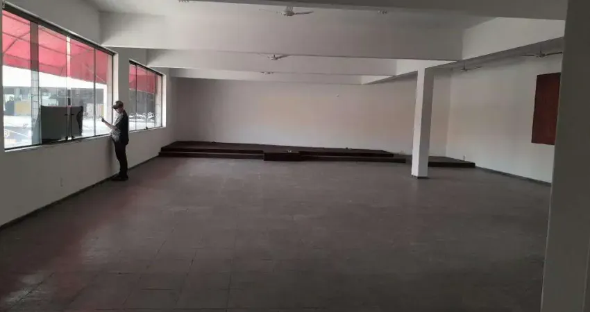 Ponto comercial para alugar na Rua Campos Sales, 70, Vila Boa Vista, Barueri