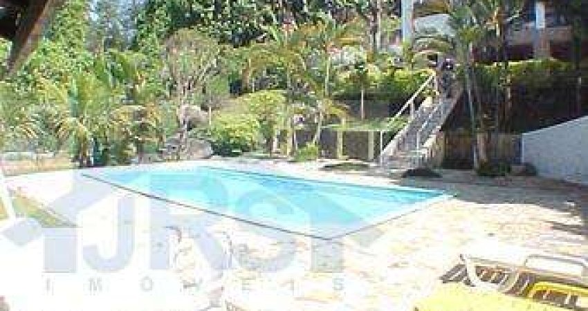 Condomínio Forest Hill Sobrado com 3 dormitórios à venda, 475 m² por R$ 1.500.000 - Altos de São Fernando - Jandira/SP