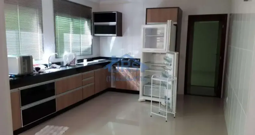 Sobrado com 4 dormitórios à venda, 123 m² por R$ 640.000,00 - Jaguaribe - Osasco/SP