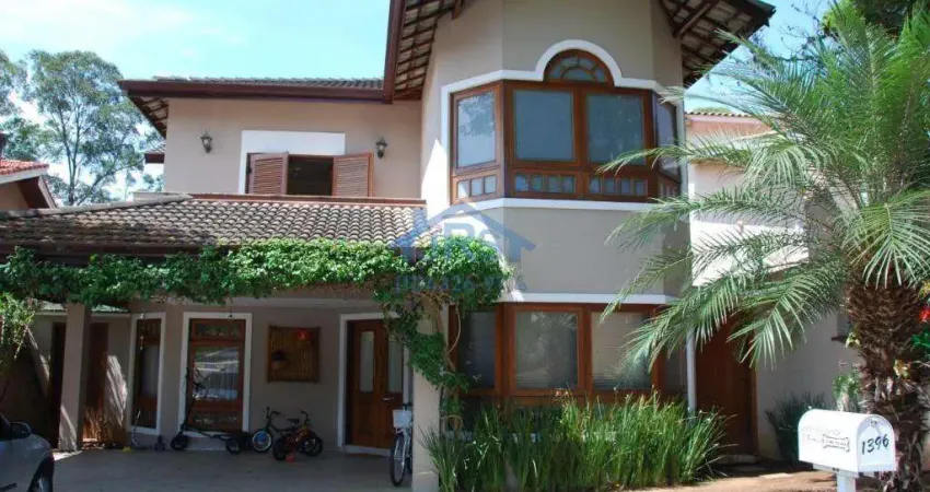 Sobrado com 4 dormitórios à venda, 300 m² por R$ 2.300.000,00 - Alphaville 06 - Santana de Parnaíba/SP