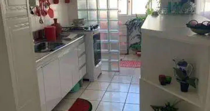 Apartamento com 2 dormitórios à venda, 58 m² por R$ 270.000,00 - Cidade das Flores - Osasco/SP