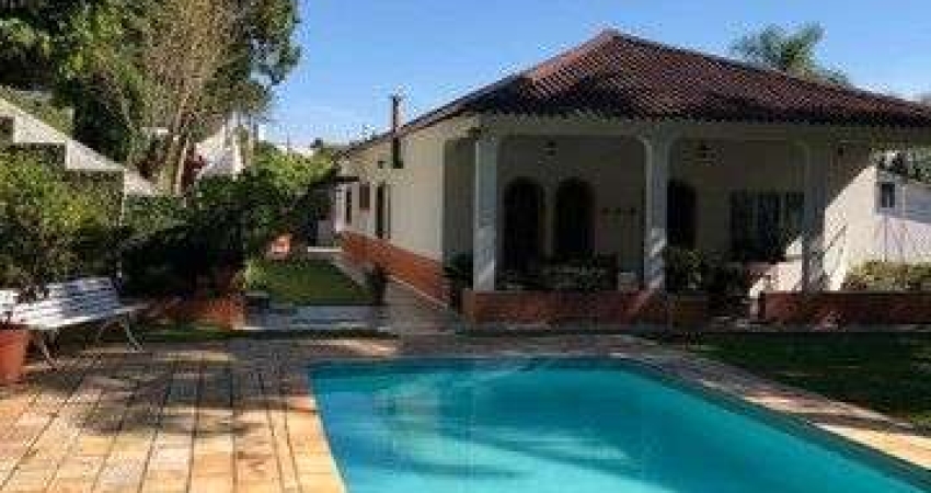 Casa com 3 dormitórios à venda, 350 m² por R$ 1.500.000,00 - Maria Mercedes - Santana de Parnaíba/SP