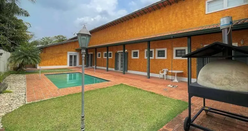 Casa à venda em cotia, vila santo antônio, com 4 quartos, com 800 m², não está em condomínio