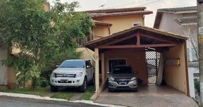 Casa com 3 dormitórios à venda, 253 m² por R$ 960.000,00 - Chácara Roselândia - Cotia/SP
