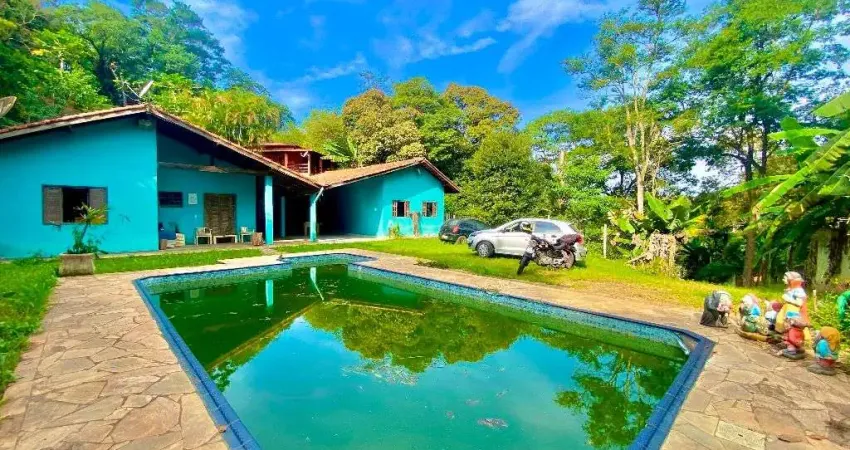 Casa com 2 dormitórios à venda, 1530 m² por R$ 1.100.000,00 - Residencial Santa Helena - Gleba I - Santana de Parnaíba/SP
