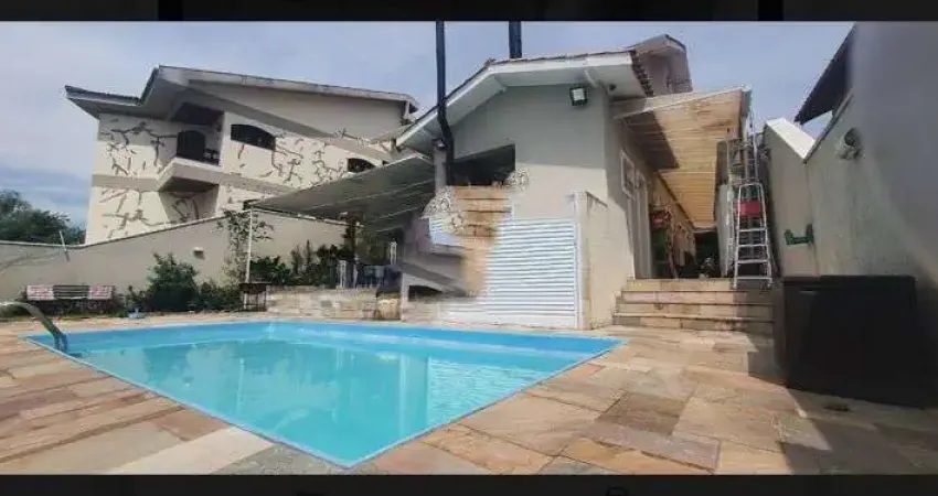 Casa com 4 dormitórios à venda, 300 m² por R$ 2.600.000,00 - Alphaville 04 - Santana de Parnaíba/SP