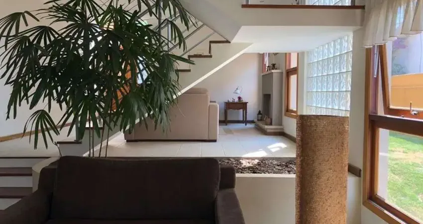 Casa com 4 dormitórios à venda, 380 m² por R$ 2.200.000,00 - Morada dos Pinheiros (Aldeia da Serra) - Santana de Parnaíba/SP