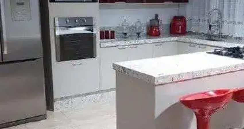 Sobrado com 3 dormitórios à venda, 179 m² por R$ 744.000,00 - Guaturinho - Cajamar/SP