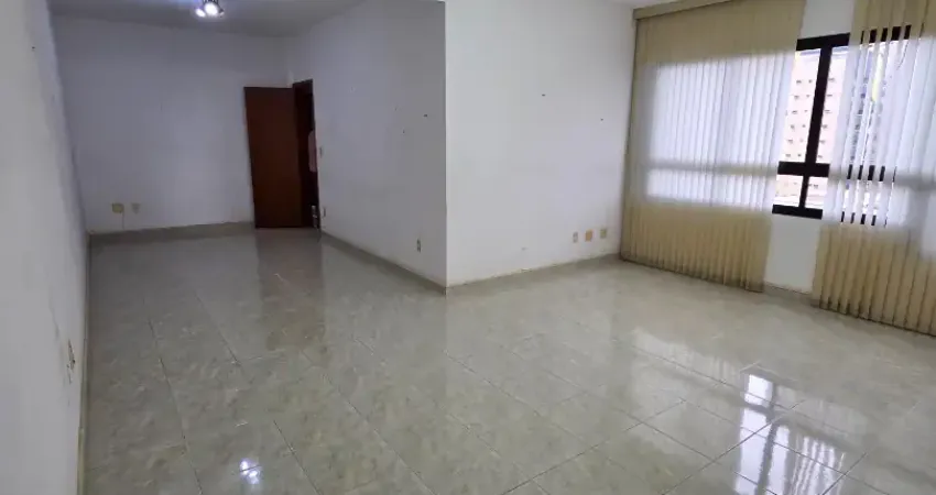 Imóvel para venda tem 120m com 3 quartos no coração do gonzaga - santos - sp