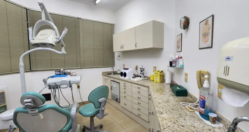 Sala comercial com consultório odontológico completo  com 2 vagas de garagem
