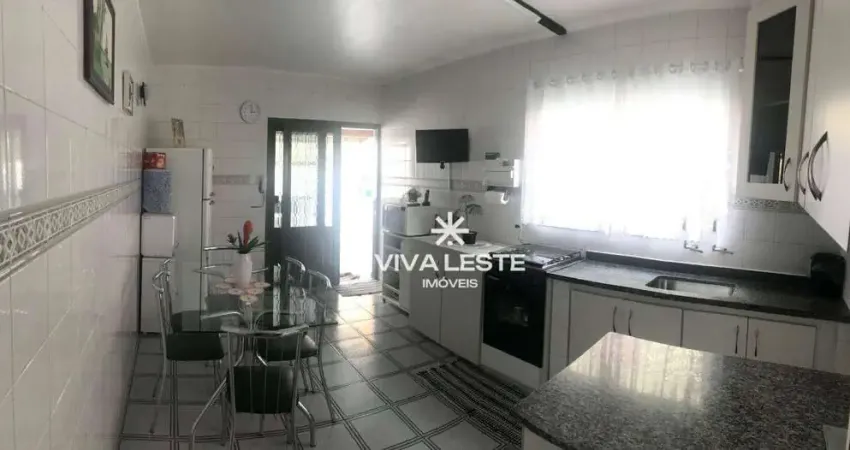 Casa com 3 quartos à venda na Rua Cervinho, 22, Cangaíba, São Paulo