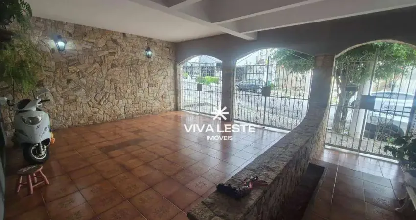 Sobrado com 3 dormitórios para alugar, 257 m² por R$ 7.000,00/mês - Vila Regente Feijó - São Paulo/SP