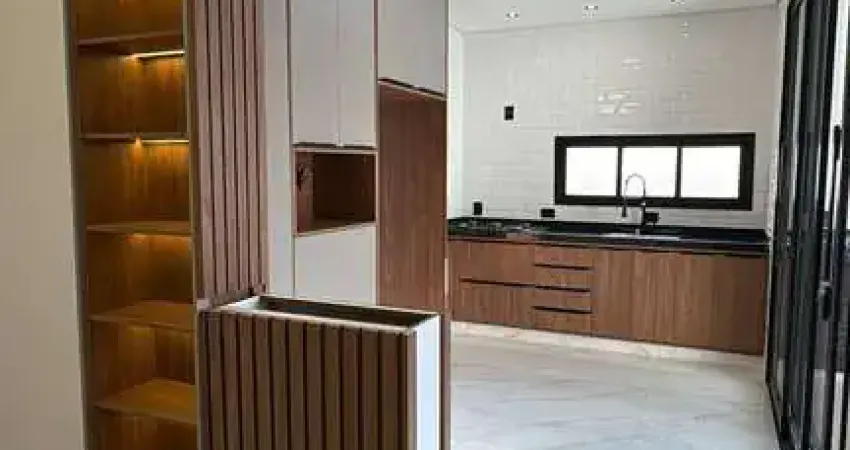 Casa térrea com 3 dormitórios c/ 1 suíte - piscina- cond. golden park