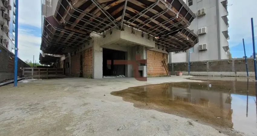 Apartamento de 124 m² com 3 suítes, 2 vagas e infra completa a poucos metros do beira-mar shopping