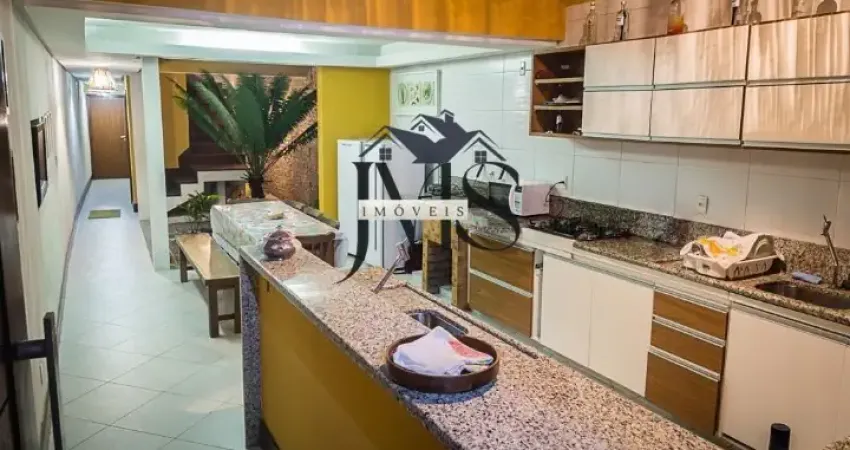 Seu refúgio perfeito na gamboa do morro: conforto, espaço e localização privilegiada