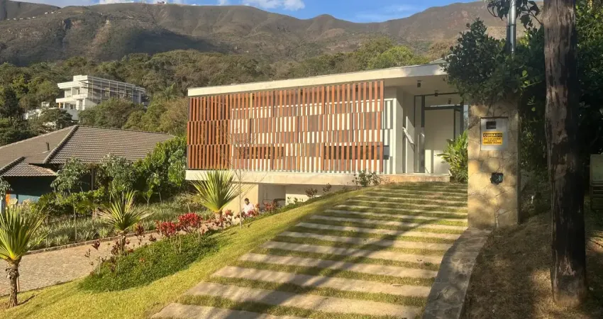 Casa à venda no condomínio fechado retiro do chalé - luxo e sofisticação