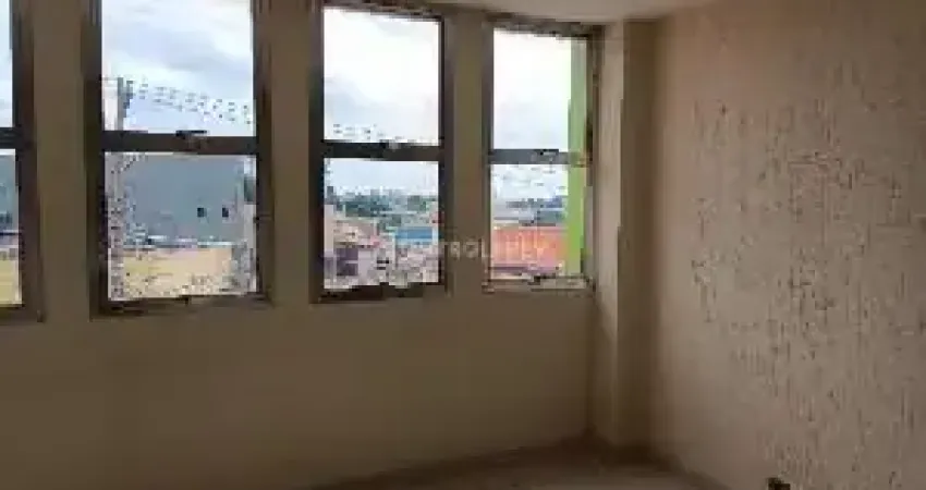 Sala comercial 40 m2 com divisória interna no itaim paulista em são paulo