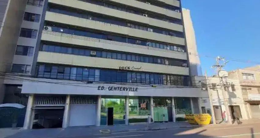 Sala comercial totalmente reformada no centro em curitiba, toda mobiliada, imóvel perfeito para investimento ou para uso próprio para o seu negócio.