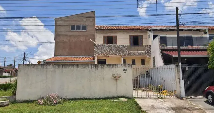Sobrado no bairro pinheirinho com 219m², 3 dormitórios e 2 vagas - pinheirinho - curitiba - pr