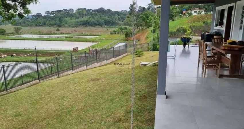 Chácara de 26.000 m² em quitandinha com varanda para os lagos formados por nascente própria, localizada no  rio da várzea, quitandinha, pr
