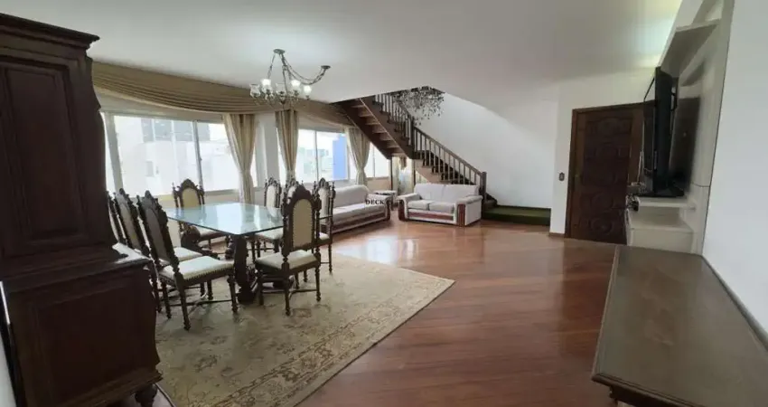 Cobertura Duplex no Bairro Batel próximo ao shopping Curitiba com 262m², 4 quartos ( sendo 1 suíte ) e 2 vagas cobertas - Batel - Curitiba - PR