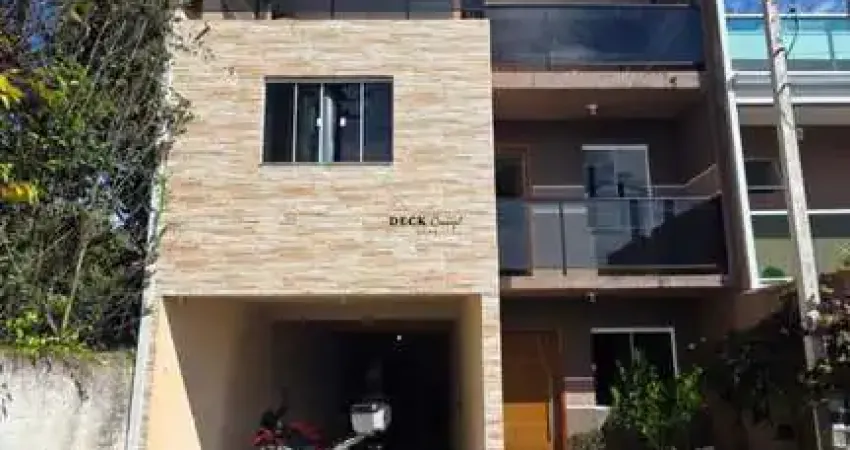 Sobrado triplex em condomínio à venda, 4 dormitórios, 3 vagas e muito espaço nos seus 220 m² - são braz - curitiba -pr