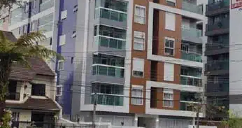 Apartamento mobiliado com 3 quartos, 2 vagas de garagem e varanda no bairro bacacheri, - excelente localização