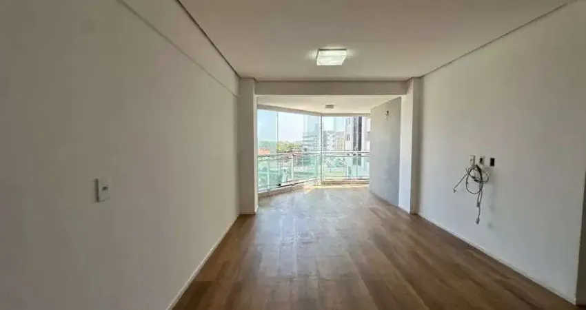 Apartamento com 03 suites - ponta do farol - 02 vagas na garagem