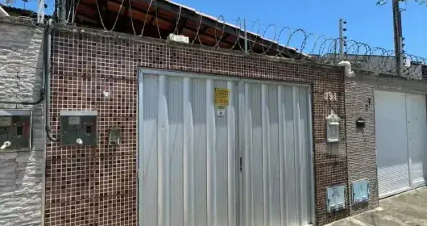 Casa sobrado na lagoa redonda em uma ótima localização com ótimas condições