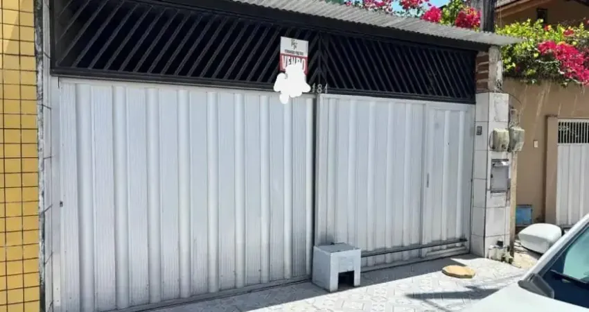 Vendo casa no itaoca próximo ao shopping parangaba em ótima localização