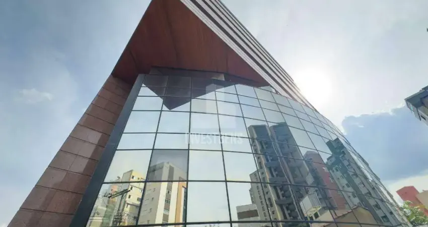 Prédio de 3 andares, 3 vagas de garagem à venda no bairro santa efigênia