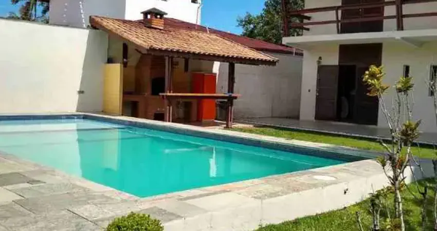 Casa com 2 quartos à venda na Rua Armando Salles de Oliveira, 244, Jardim Virgínia, Guarujá