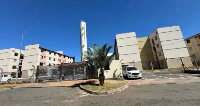 Terreno comercial à venda no Conjunto Vera Cruz, Goiânia