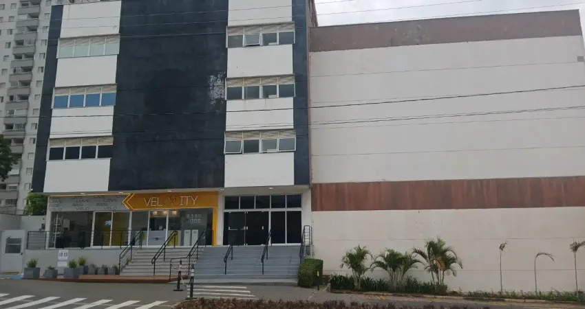 3 andares com varias salas dentro do shopping prado em campinas.