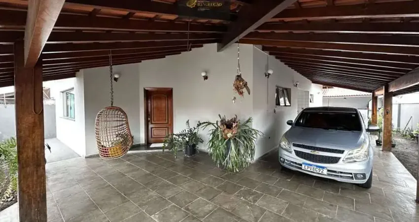 Casa à venda em Pindamonhangaba, Parque São Domingos, com 5 quartos, 268m²