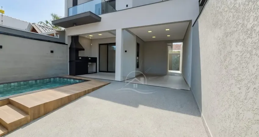 Excelente imóvel novinho com piscina localizado em peruibe, litoral de são paulo. casas a venda em peruíbe nas melhores praias do litoral paulista.